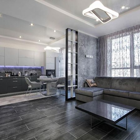 Шикарные Апартаменты У Моря!!! Odessa Exterior foto